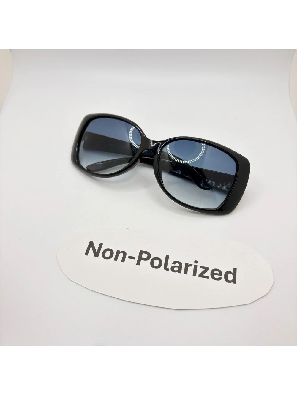 Gucci product pair